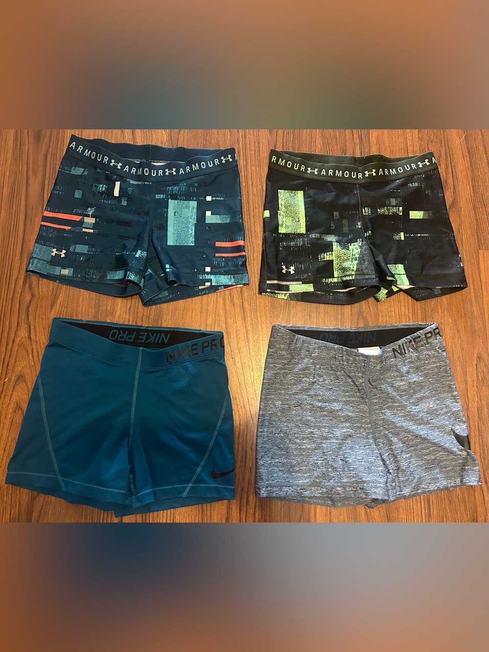 Women’s Medium Compression Shorts Lot of Four Nike Pro & Under Armour Blue Green